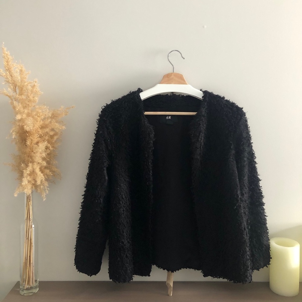 H&M fluffy sweater thing